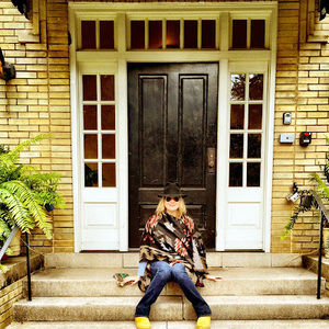 Meet your Posher, Teresa